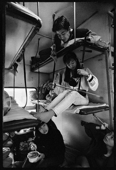 تصاویر مسافران چینی قطار,عکسهای مسافران قطارهای چینی,عکس های مسافران قطار