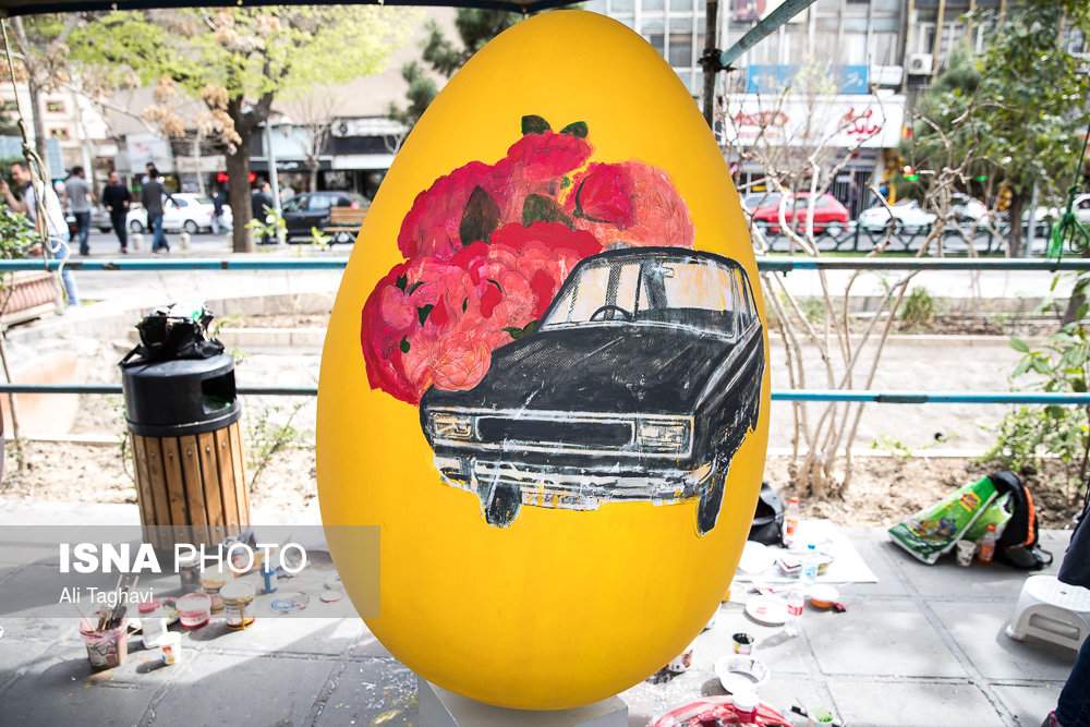 عکس تخم مرغ های نوروزی,تصاویر تخم مرغ های نوروزی,عکس زیبا سازی شهر با تخم مرغ های نوروزی