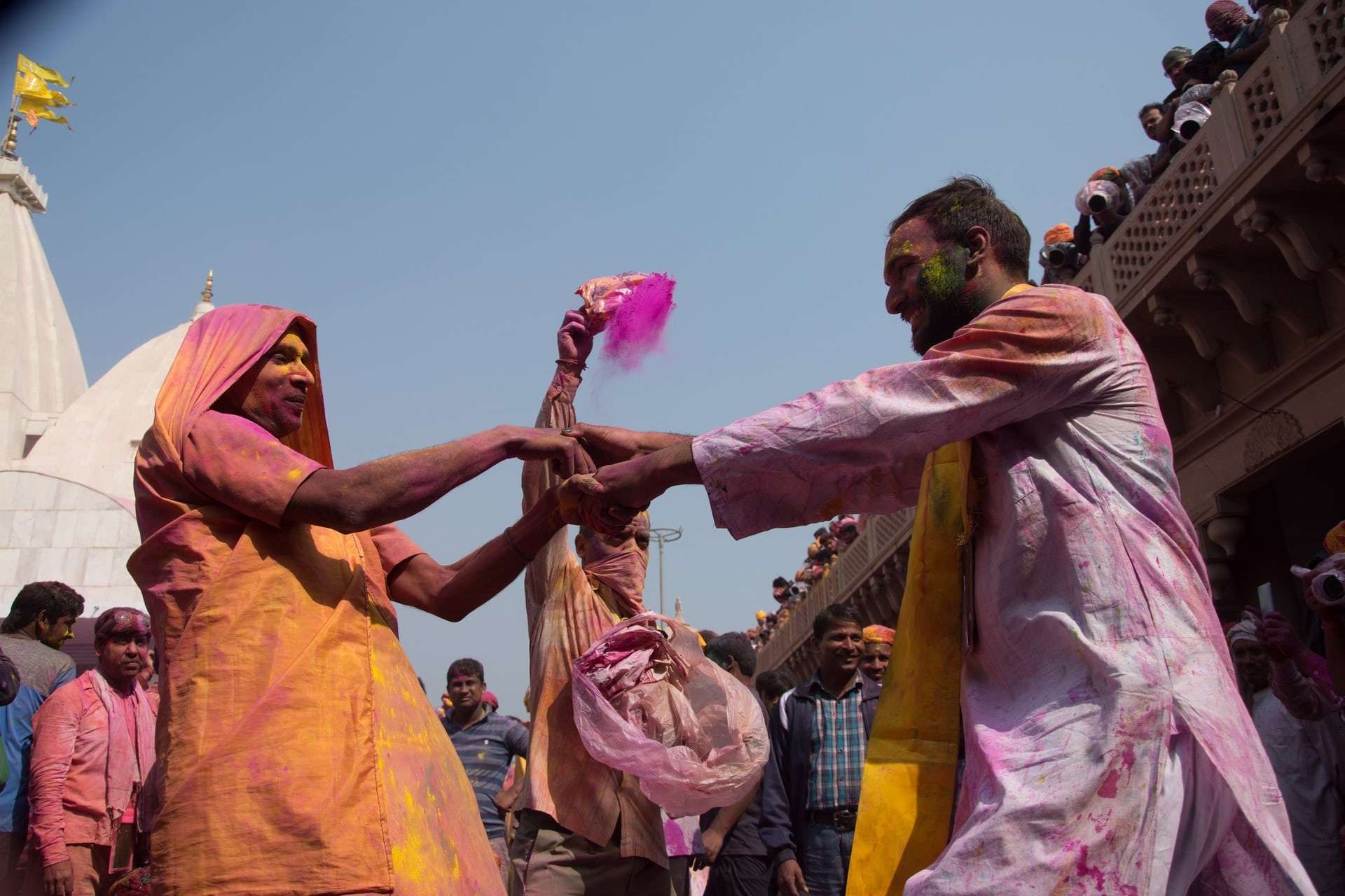 تصاویر جشن رنگ ها در هند,عکس های جشن رنگ ها در هند,تصاویری از جشن رنگ ها در هند