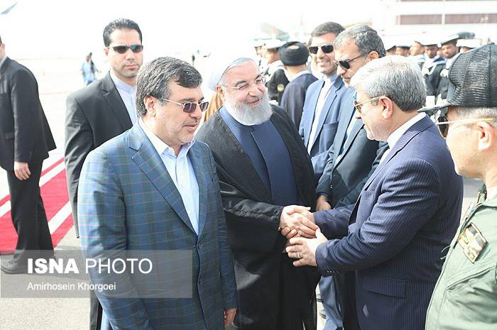 تصاویر حسن روحانی در بندرعباس,عکسهای سفر حسن روحانی به بندرعباس,عکس های ورود رئیس جمهور به بندرعباس