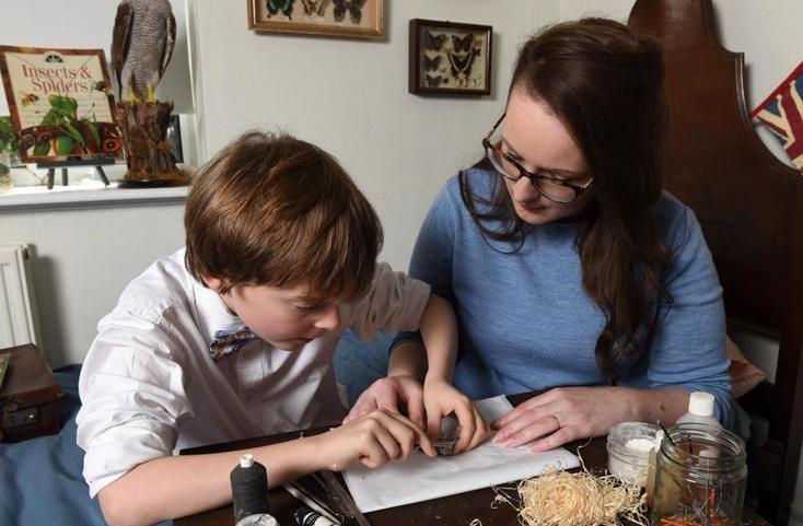 کوچکترین جانورشناس دنیا کوچکترین جانورشناس دنیا,اخبار جالب,خبرهای جالب,خواندنی ها و دیدنی ها