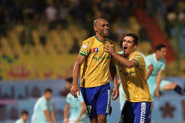 تیم فوتبال صنعت نفت آبادان تیم فوتبال صنعت نفت آبادان,اخبار فوتبال,خبرهای فوتبال,لیگ برتر و جام حذفی