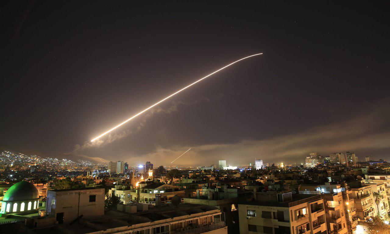 تصاویر حمله آمریکا به سوریه,عکسهای حملات موشکی به سوریه,عکس های حمله موشکی آمریکا به سوریه