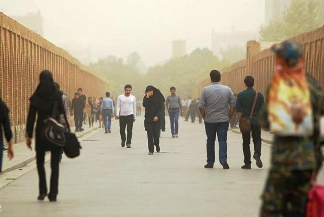 گرد و خاک در اصفهان,اخبار اجتماعی,خبرهای اجتماعی,محیط زیست