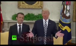 ویدئو/ حرکت غیر منتظره ترامپ کنار همتای فرانسوی‌اش!