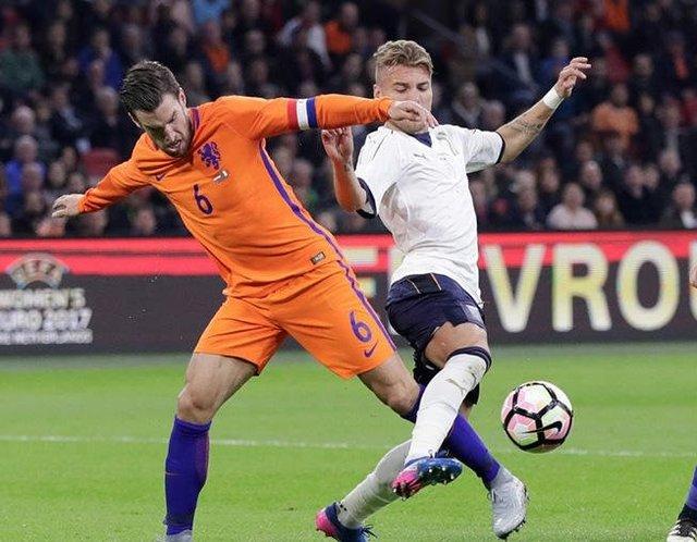 مسابقه تیمهای ملی ایتالیا برابر هلند مسابقه تیمهای ملی ایتالیا برابر هلند,اخبار فوتبال,خبرهای فوتبال,اخبار فوتبال جهان