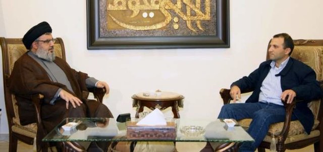 گفتگوی وزیر خارجه لبنان با سید حسن نصرالله گفتگوی وزیر خارجه لبنان با سید حسن نصرالله,اخبار سیاسی,خبرهای سیاسی,خاورمیانه