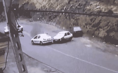 لغزش خودروها لغزش خودروها,اخبار اقتصادی,خبرهای اقتصادی,مسکن و عمران