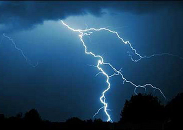 صاعقه صاعقه,اخبار حوادث,خبرهای حوادث,حوادث طبیعی