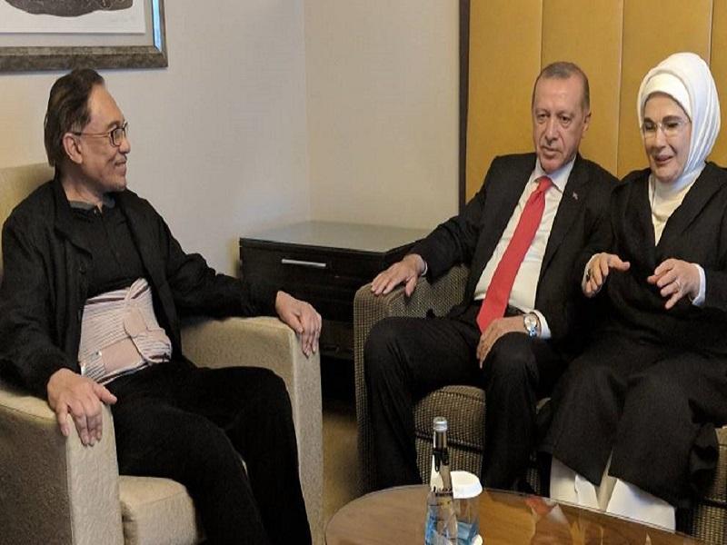 سفر انور ابراهیم به ترکیه,اخبار سیاسی,خبرهای سیاسی,اخبار بین الملل