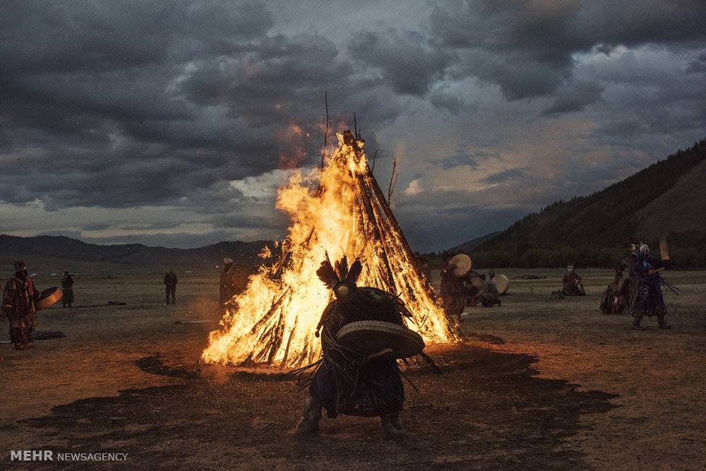 عکس مراسم شامانیسم در مغولستان,تصاویرمراسم شامانیسم در مغولستان,عکس مغول ها