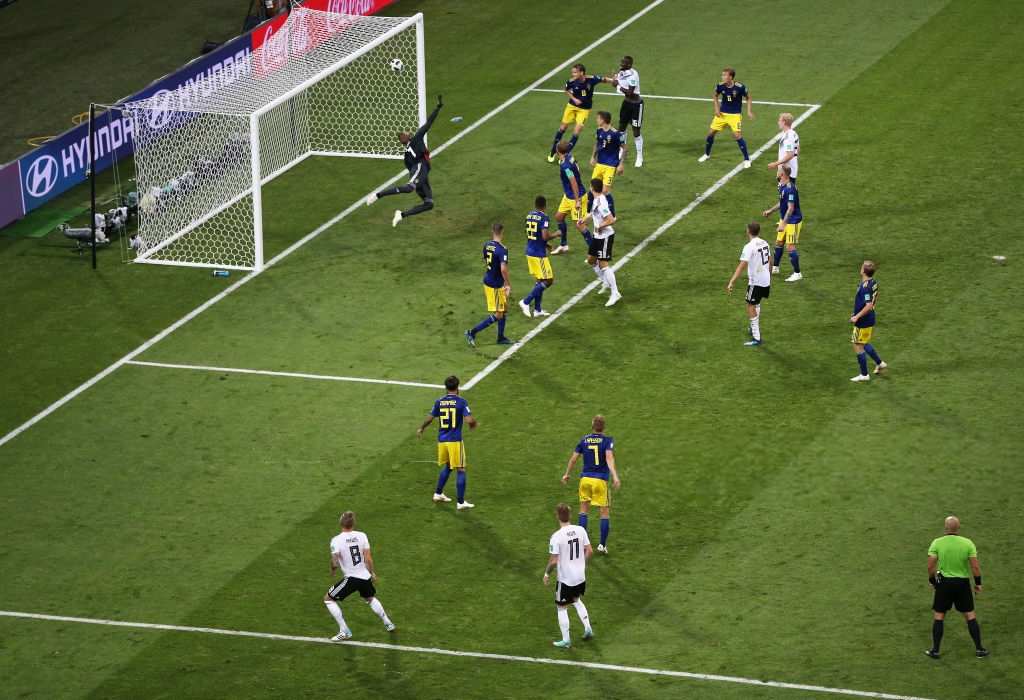 تصاویری از دیدار آلمان و سوئد,عکس های بازی آلمان و سوئد,عکس بازی آلمان و سوئد در جام جهانی