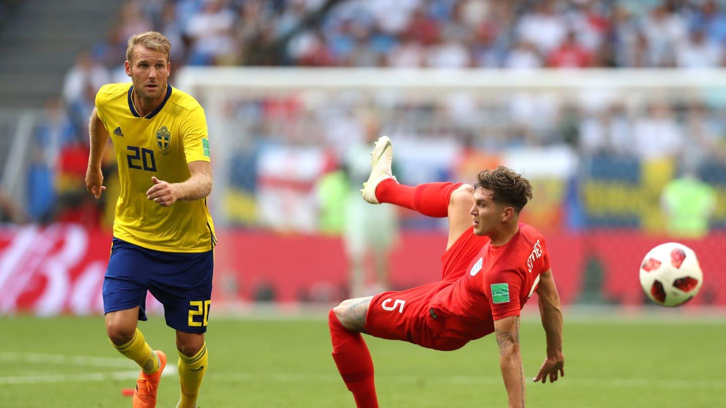 تصاویر دیدار سوئد و انگلیس,عکس های بازی سوئد و انگلیس,تصاویری از دیدار سوئد و انگلیس در جام جهانی