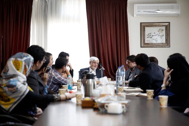 محمدرضا عارف در دیدار مدیرعامل و شماری از اعضای انجمن اندیشه و قلم,اخبار سیاسی,خبرهای سیاسی,مجلس