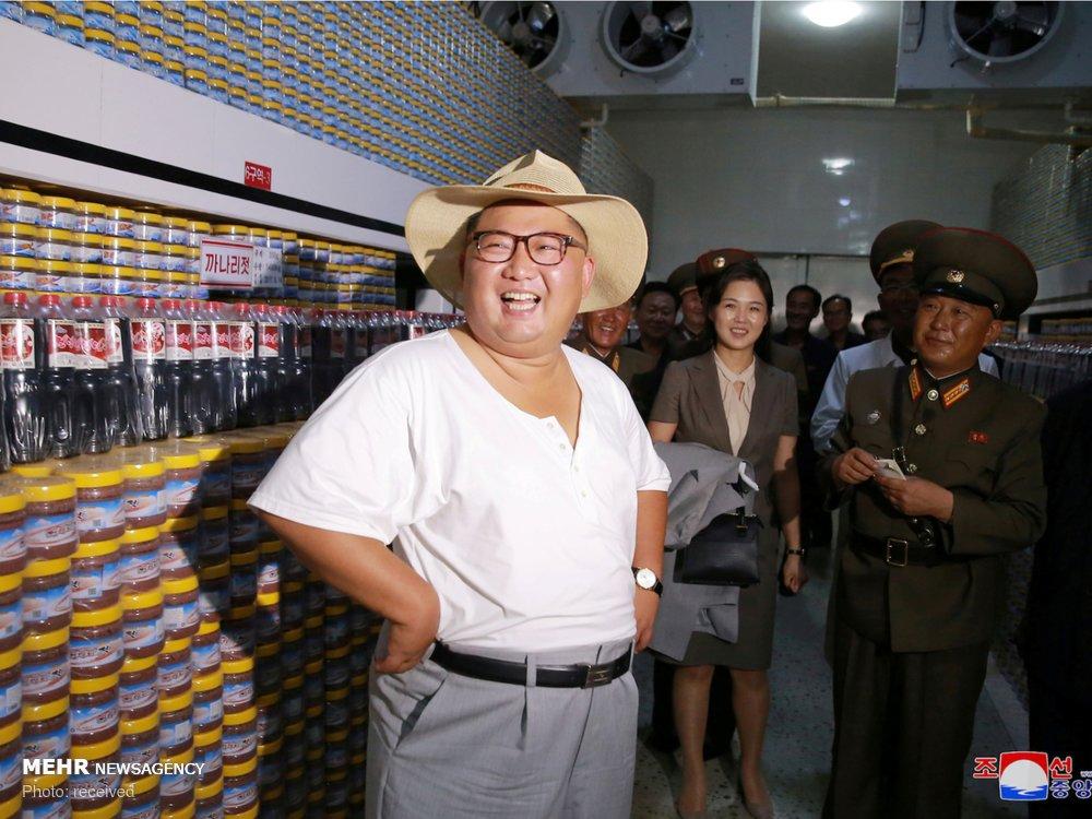 تصاویر بازدید کیم جونگ اون از یک کارخانه ‎ترشی,عکس های بازدید رهبر کره شمالی از یک کارخانه‎,تصاویر بازدید کیم جونگ اون از یک کارخانه در کره شمالی