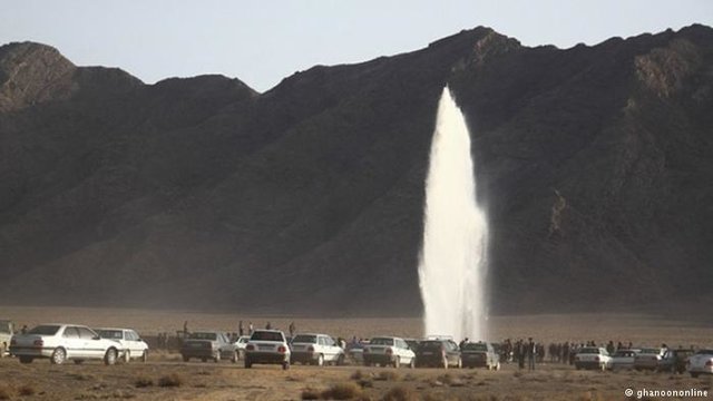 شکستن لوله‌های انتقال آب به یزد,اخبار سیاسی,خبرهای سیاسی,مجلس