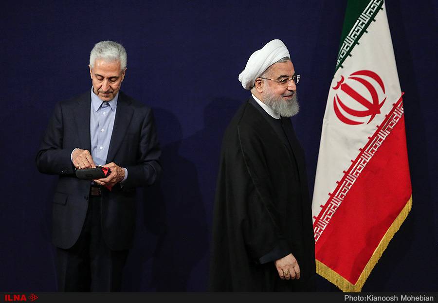 عکس مراسم آغاز سال تحصیلی دانشگاه‌،تصاویر مراسم آغاز سال تحصیلی دانشگاه‌,عکس سخنرانی روحانی در دانشگاه تهران