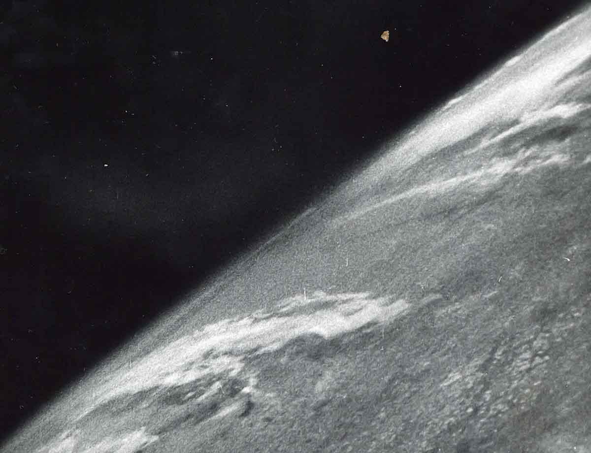 اولین عکس از کره زمین,اخبار علمی,خبرهای علمی,نجوم و فضا