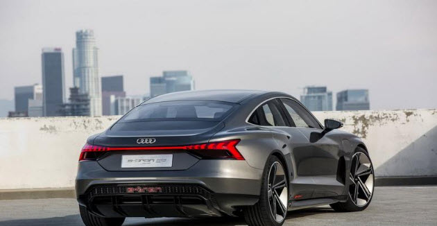 آئودی e Tron,اخبار خودرو,خبرهای خودرو,مقایسه خودرو