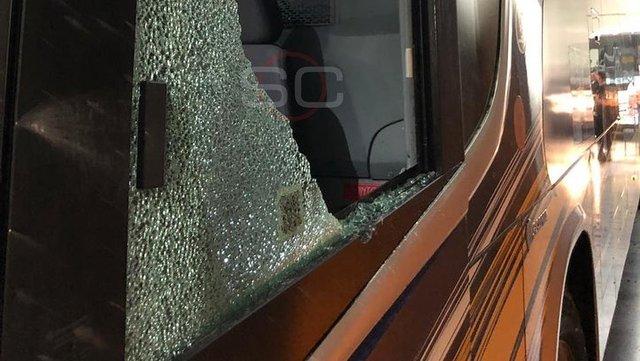حمله هواداران ریورپلاته به اتوبوس بوکا,اخبار فوتبال,خبرهای فوتبال,حواشی فوتبال