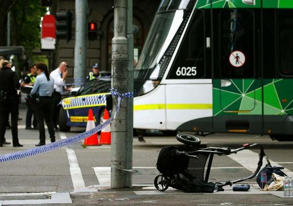 حادثه درایستگاه اتوبوس حادثه درایستگاه اتوبوس,اخبار حوادث,خبرهای حوادث,حوادث