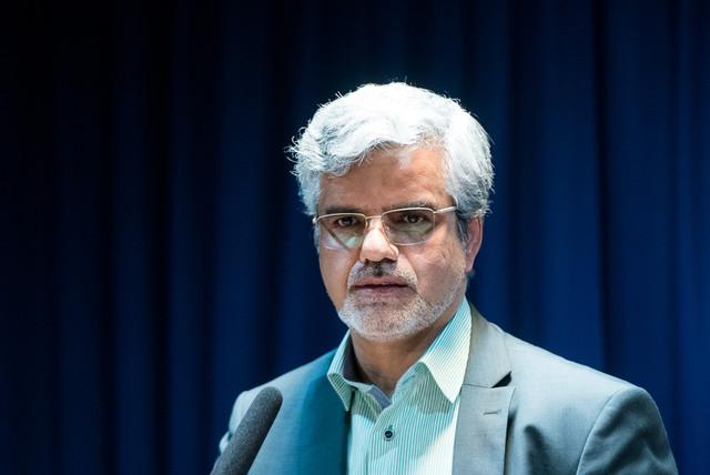 صادقی: اولویت دانشگاه آزاد باید در کنار کنترل حجاب و آستین کوتاه، کیفیت خدمات دانشجویان هم باشد