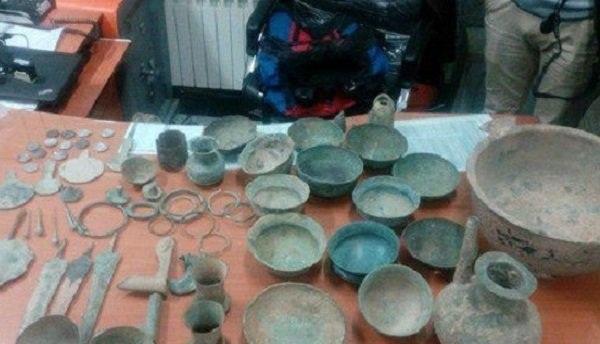 کشف اشیا تاریخی در لرستان,اخبار فرهنگی,خبرهای فرهنگی,میراث فرهنگی