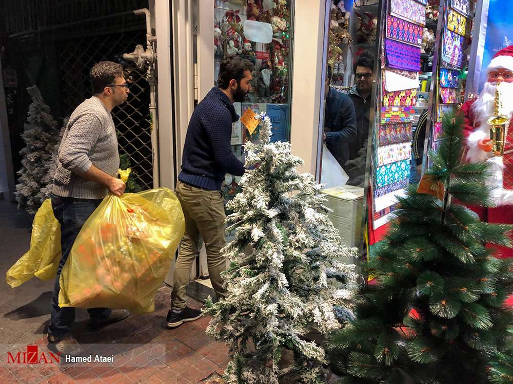 تصاویر خرید کریسمس در تهران,عکس های خرید کریسمس در تهران,تصاویر شهر تهران در کریسمس 2019