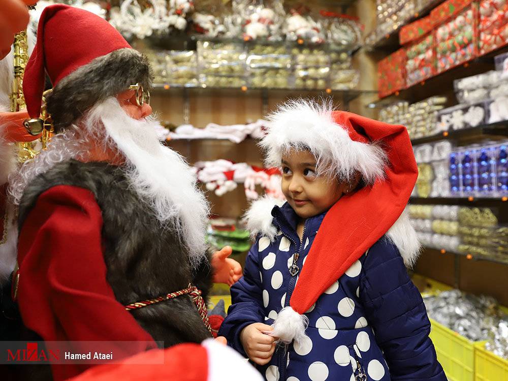 تصاویر خرید کریسمس در تهران,عکس های خرید کریسمس در تهران,تصاویر شهر تهران در کریسمس 2019