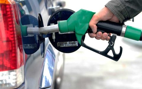 بنزین در سال ۹۸ گران نمیشود