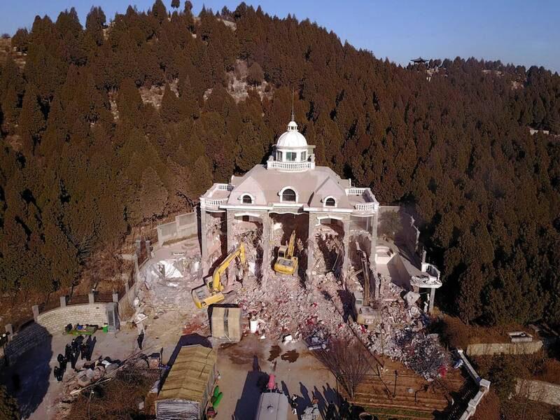 تخریب کاخ غیرمجاز در چین,اخبار جالب,خبرهای جالب,خواندنی ها و دیدنی ها