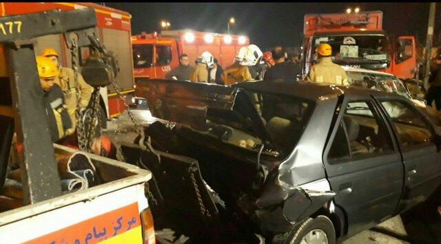 تصادف شدید در بزرگراه شهید یاسینی تهران/,اخبار حوادث,خبرهای حوادث,حوادث