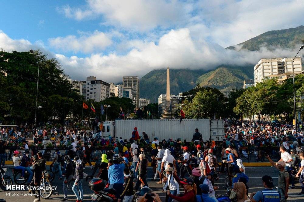 عکس اعتراضات خیابانی در ونزوئلا,تصاویراعتراضات خیابانی در ونزوئلا,عکس شورش شهرهای ونزوئلا