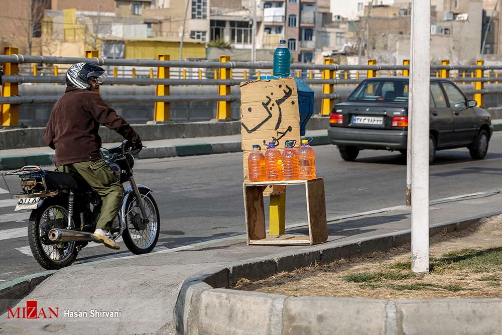 تصاویر فروش خیابانی بنزین,عکسهای پمپ بنزین های جدید تهران,عکس های فروش بنزین در در معابر