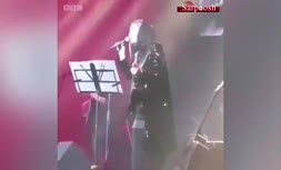 ویدئو/ تک‌خوانی یک زن در کنسرت حمید عسگری