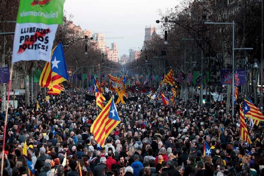 تظاهرات در کاتالونیا,اخبار سیاسی,خبرهای سیاسی,اخبار بین الملل