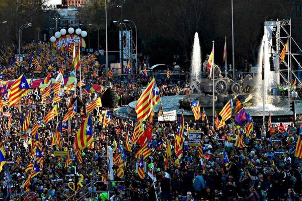 تظاهرات جدایی طلبان در مادرید,اخبار سیاسی,خبرهای سیاسی,اخبار بین الملل
