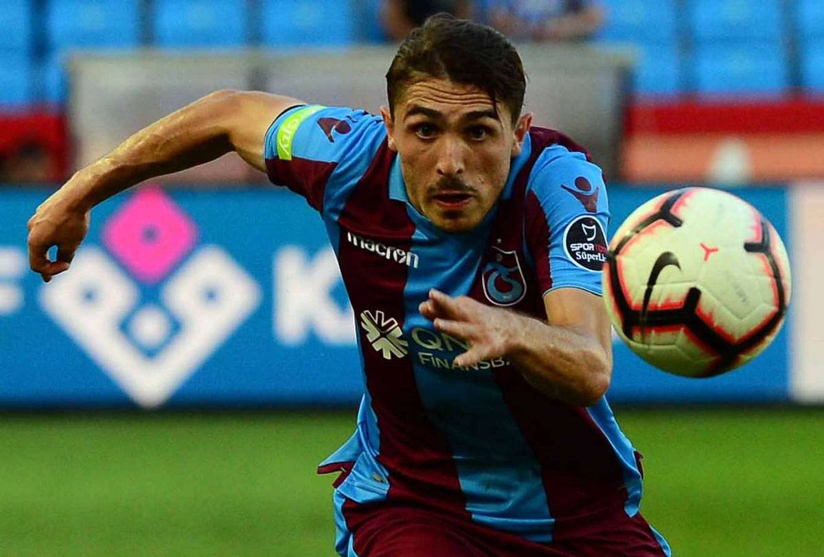 عبدالقادر عمور عبدالقادر عمور,اخبار فوتبال,خبرهای فوتبال,نقل و انتقالات فوتبال