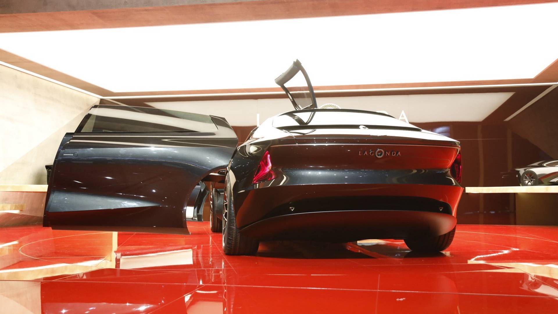 آستون مارتین لاگوندا ویژن,اخبار خودرو,خبرهای خودرو,مقایسه خودرو