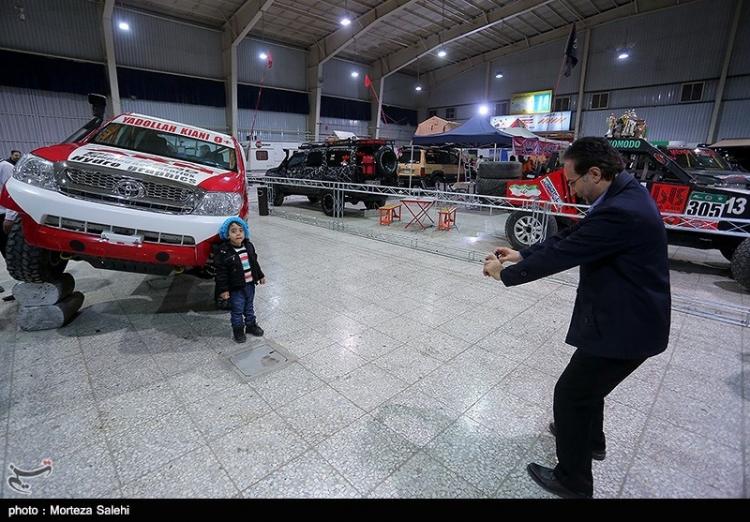 تصاویر نمایشگاه خودروهای کلاسیک در اصفهان,عکس های نمایشگاه خودروهای مدرن در اصفهان,تصاویر نمایشگاه ماشین در اصفهان