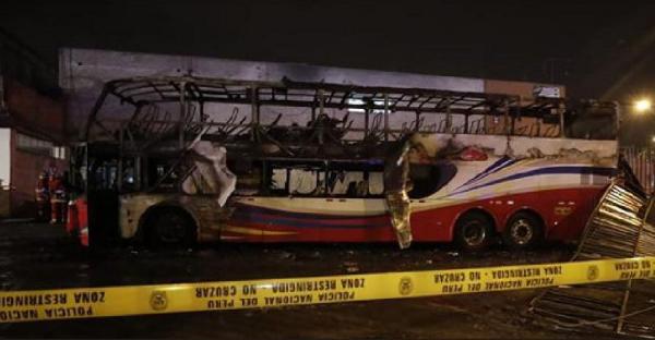 آتش سوزی در یک اتوبوس در پرو,اخبار حوادث,خبرهای حوادث,حوادث امروز