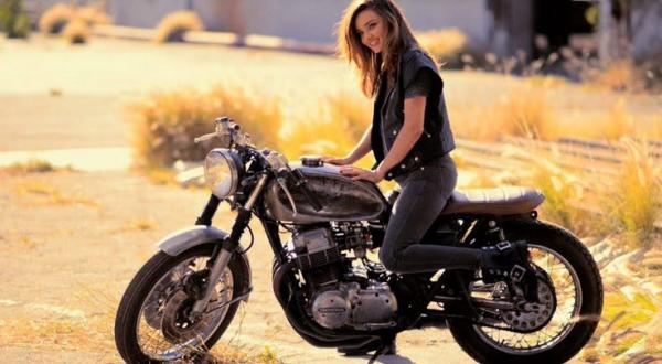 سلبریتی‌های زن عاشق موتورسیکلت,اخبار هنرمندان,خبرهای هنرمندان,اخبار بازیگران