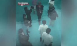 ویدئو/ در این استخر لباس‌ها خیس نمی‌شود