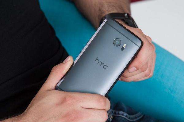 زیان هنگفت HTC,اخبار دیجیتال,خبرهای دیجیتال,موبایل و تبلت