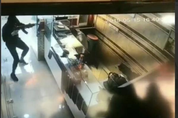 سرقت مسلحانه طلا فروشی,اخبار حوادث,خبرهای حوادث,جرم و جنایت