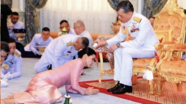 ازدواج پادشاه تایلند,اخبار سیاسی,خبرهای سیاسی,اخبار بین الملل