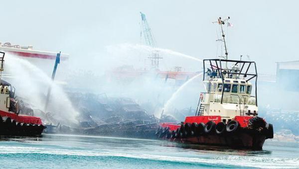 آتش‌سوزی کشتی حامل خودر,اخبار حوادث,خبرهای حوادث,حوادث