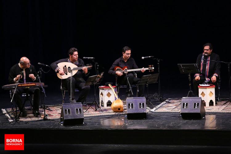 تصاویر کنسرت حسام الدین سراج و اردشیر کامکار,عکس های کنسرت ترانه های زمین,تصاویر کنسرت ترانه های زمین