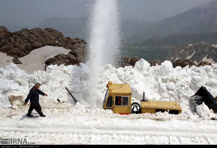 تصاویربازگشایی گردنه تته در کردستان,عکس های عملیات بازگشایی گردنه در کردستان,تصاویر بازگشایی گردنه تته