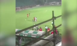 ویدئو/ نزاع و درگیری در لیگ برتر فوتبال بانوان